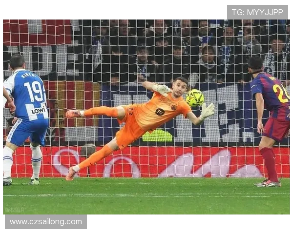 霍安 - 加西亚正式加盟巴萨！签约至 2031 年，扑救王回归诺坎普(1)